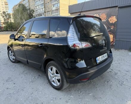 Черный Рено Другая, объемом двигателя 1.5 л и пробегом 200 тыс. км за 7500 $, фото 4 на Automoto.ua