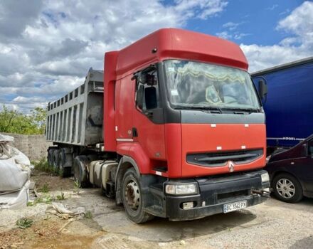 Красный Рено Другая, объемом двигателя 11.1 л и пробегом 0 тыс. км за 11500 $, фото 1 на Automoto.ua