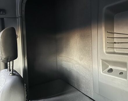 Рено Другая, объемом двигателя 0 л и пробегом 0 тыс. км за 20600 $, фото 23 на Automoto.ua