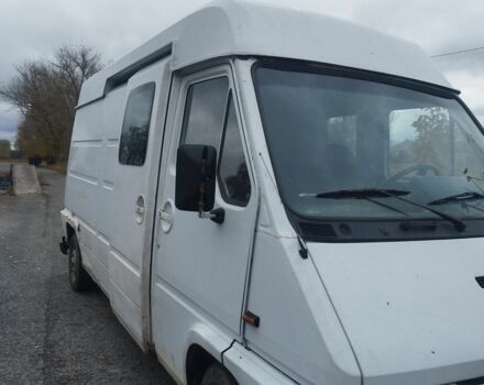 Рено Другая, объемом двигателя 0 л и пробегом 0 тыс. км за 2300 $, фото 2 на Automoto.ua