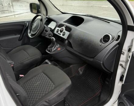 Рено Другая, объемом двигателя 0 л и пробегом 0 тыс. км за 5400 $, фото 7 на Automoto.ua