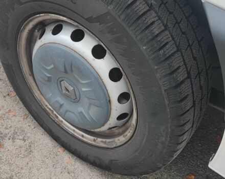 Рено Інша, об'ємом двигуна 0 л та пробігом 0 тис. км за 13000 $, фото 16 на Automoto.ua