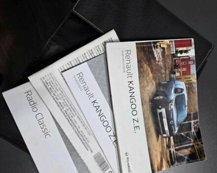 Рено Другая, объемом двигателя 0 л и пробегом 0 тыс. км за 12400 $, фото 6 на Automoto.ua