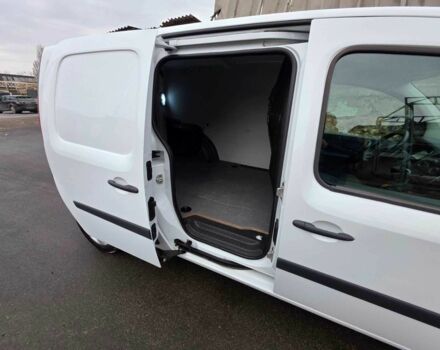 Рено Другая, объемом двигателя 0 л и пробегом 0 тыс. км за 12400 $, фото 8 на Automoto.ua