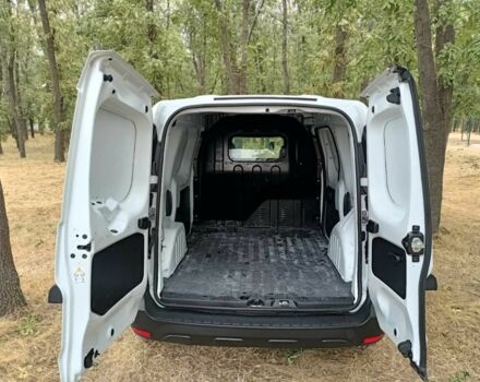 Рено Інша, об'ємом двигуна 0 л та пробігом 0 тис. км за 16000 $, фото 5 на Automoto.ua