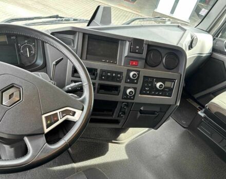 Рено Другая, объемом двигателя 2.3 л и пробегом 0 тыс. км за 25700 $, фото 9 на Automoto.ua