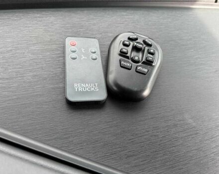 Рено Другая, объемом двигателя 0 л и пробегом 0 тыс. км за 24700 $, фото 5 на Automoto.ua