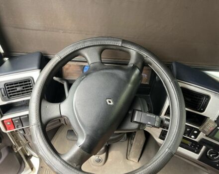 Рено Другая, объемом двигателя 0 л и пробегом 0 тыс. км за 10700 $, фото 6 на Automoto.ua