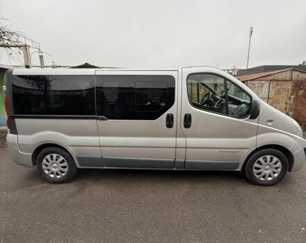 Серый Рено Другая, объемом двигателя 2 л и пробегом 444 тыс. км за 16000 $, фото 3 на Automoto.ua