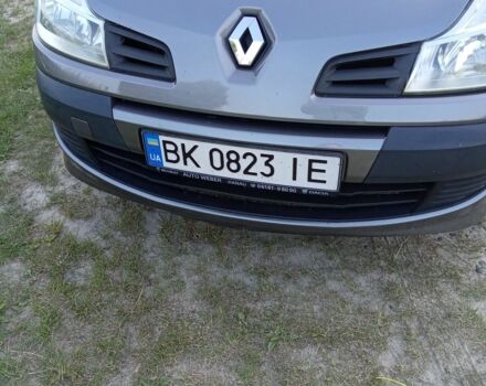 Сірий Рено Інша, об'ємом двигуна 1.5 л та пробігом 246 тис. км за 5500 $, фото 1 на Automoto.ua