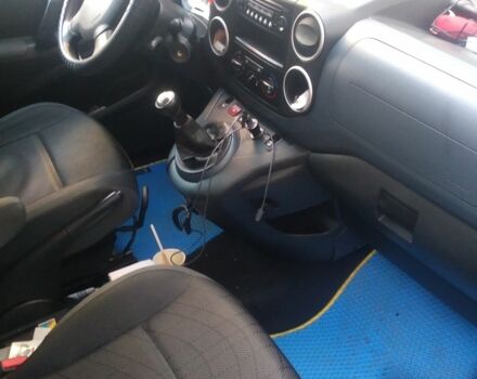 Рено Другая 2011 в Сокале на Automoto.ua Серый Рено Другая, объемом двигателя 1.6 л и пробегом 275 тыс. км за 6300 $, фото 7 на Automoto.ua