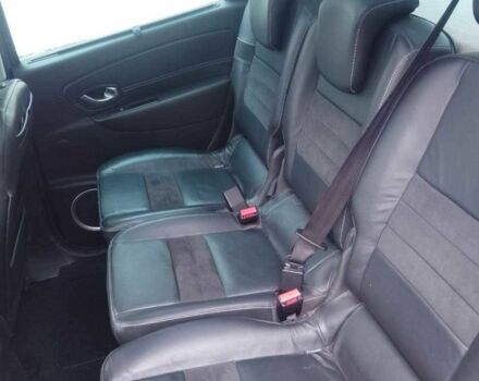 Сірий Рено Інша, об'ємом двигуна 1.2 л та пробігом 250 тис. км за 9500 $, фото 3 на Automoto.ua