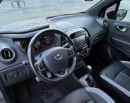 Серый Рено Другая, объемом двигателя 0 л и пробегом 41 тыс. км за 11000 $, фото 5 на Automoto.ua