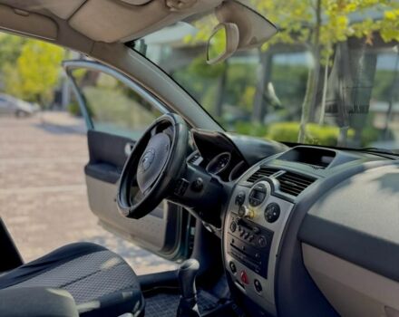 Зеленый Рено Другая, объемом двигателя 1.6 л и пробегом 376 тыс. км за 3500 $, фото 4 на Automoto.ua