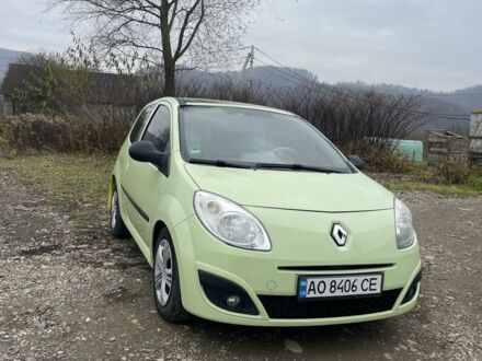 Зеленый Рено Другая, объемом двигателя 1.2 л и пробегом 140 тыс. км за 3200 $, фото 1 на Automoto.ua