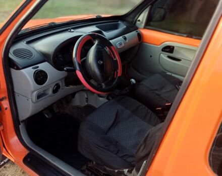 Оранжевый Рено Другая, объемом двигателя 1.5 л и пробегом 300 тыс. км за 3500 $, фото 4 на Automoto.ua