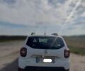 Белый Рено Дастер, объемом двигателя 1.5 л и пробегом 82 тыс. км за 14000 $, фото 3 на Automoto.ua