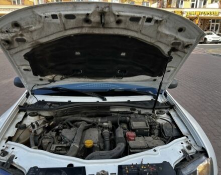 Белый Рено Дастер, объемом двигателя 1.5 л и пробегом 255 тыс. км за 9800 $, фото 21 на Automoto.ua