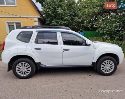 Білий Рено Дастер, об'ємом двигуна 1.6 л та пробігом 229 тис. км за 6999 $, фото 8 на Automoto.ua
