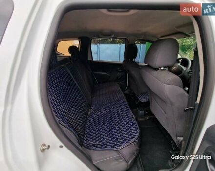 Білий Рено Дастер, об'ємом двигуна 1.6 л та пробігом 229 тис. км за 6999 $, фото 17 на Automoto.ua
