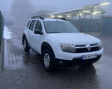 Белый Рено Дастер, объемом двигателя 1.6 л и пробегом 299 тыс. км за 7500 $, фото 3 на Automoto.ua