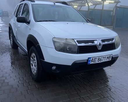 Белый Рено Дастер, объемом двигателя 1.6 л и пробегом 299 тыс. км за 7500 $, фото 1 на Automoto.ua