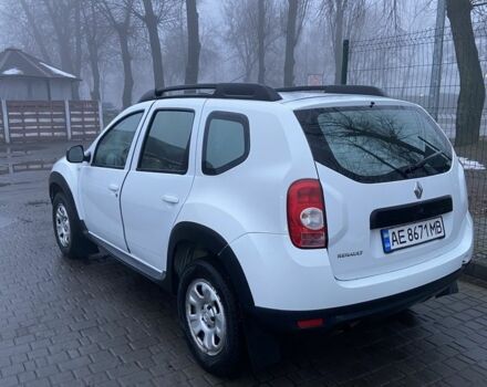 Белый Рено Дастер, объемом двигателя 1.6 л и пробегом 299 тыс. км за 7500 $, фото 2 на Automoto.ua