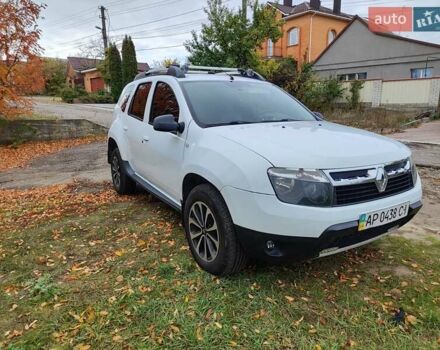 Білий Рено Дастер, об'ємом двигуна 1.5 л та пробігом 312 тис. км за 9300 $, фото 1 на Automoto.ua