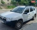 Белый Рено Дастер, объемом двигателя 1.6 л и пробегом 170 тыс. км за 7100 $, фото 1 на Automoto.ua
