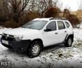 Белый Рено Дастер, объемом двигателя 16 л и пробегом 185 тыс. км за 8888 $, фото 1 на Automoto.ua