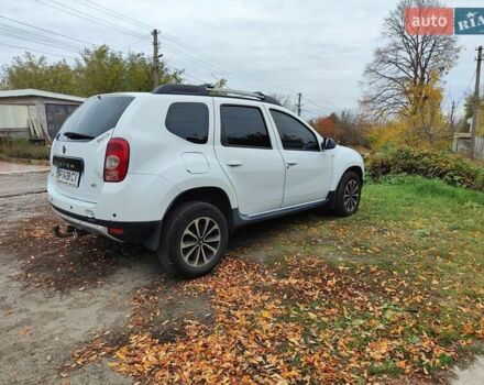 Білий Рено Дастер, об'ємом двигуна 1.5 л та пробігом 312 тис. км за 9300 $, фото 2 на Automoto.ua