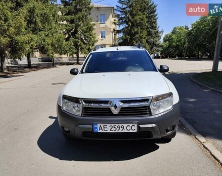 Білий Рено Дастер, об'ємом двигуна 1.5 л та пробігом 155 тис. км за 8999 $, фото 15 на Automoto.ua