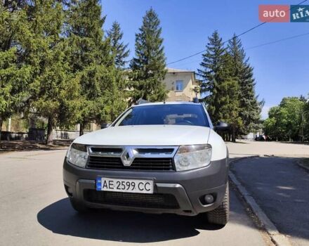 Білий Рено Дастер, об'ємом двигуна 1.5 л та пробігом 155 тис. км за 8999 $, фото 4 на Automoto.ua