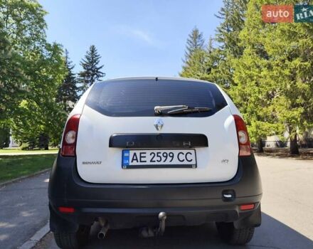 Білий Рено Дастер, об'ємом двигуна 1.5 л та пробігом 155 тис. км за 8999 $, фото 11 на Automoto.ua