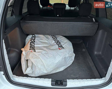 Белый Рено Дастер, объемом двигателя 1.6 л и пробегом 138 тыс. км за 8499 $, фото 37 на Automoto.ua