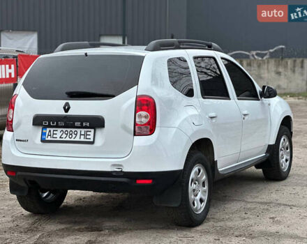 Белый Рено Дастер, объемом двигателя 1.6 л и пробегом 138 тыс. км за 8499 $, фото 5 на Automoto.ua
