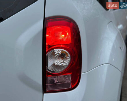 Белый Рено Дастер, объемом двигателя 1.6 л и пробегом 138 тыс. км за 8499 $, фото 36 на Automoto.ua