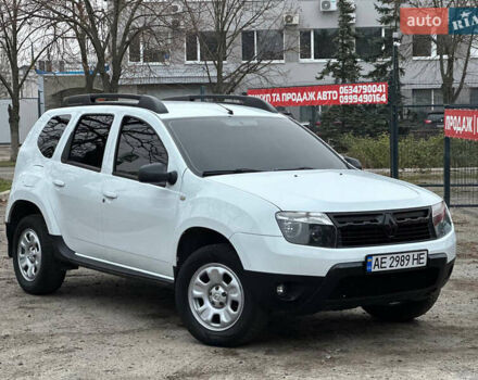 Белый Рено Дастер, объемом двигателя 1.6 л и пробегом 138 тыс. км за 8499 $, фото 1 на Automoto.ua