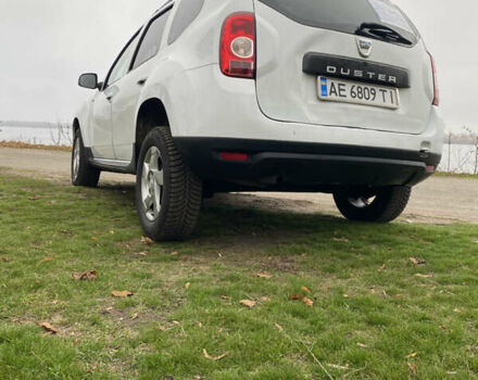 Белый Рено Дастер, объемом двигателя 1.6 л и пробегом 223 тыс. км за 6899 $, фото 7 на Automoto.ua