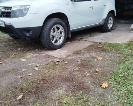 Білий Рено Дастер, об'ємом двигуна 1.5 л та пробігом 189 тис. км за 10300 $, фото 9 на Automoto.ua