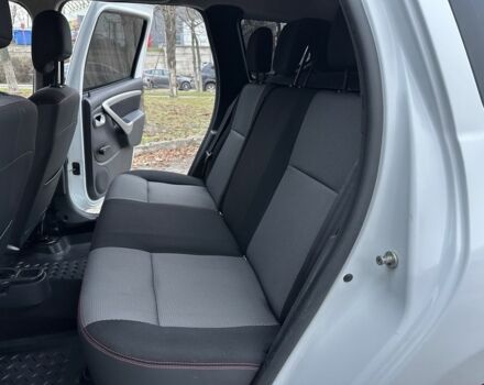 Белый Рено Дастер, объемом двигателя 1.6 л и пробегом 136 тыс. км за 8500 $, фото 8 на Automoto.ua