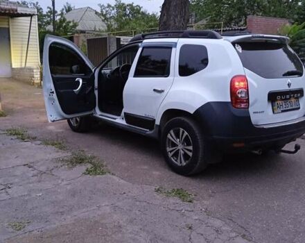 Рено Дастер 2013 в Славянске на Automoto.ua Белый Рено Дастер, объемом двигателя 1.6 л и пробегом 69 тыс. км за 9300 $, фото 3 на Automoto.ua