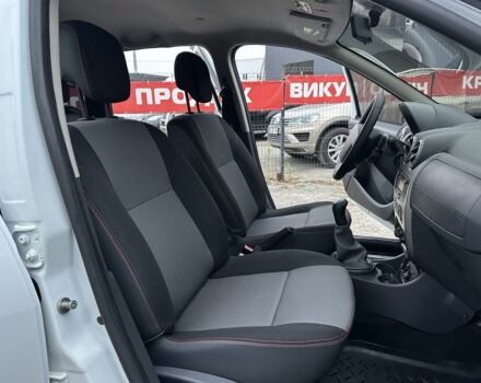 Белый Рено Дастер, объемом двигателя 1.6 л и пробегом 136 тыс. км за 8500 $, фото 11 на Automoto.ua