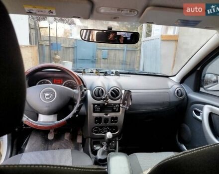 Білий Рено Дастер, об'ємом двигуна 1.5 л та пробігом 189 тис. км за 10300 $, фото 11 на Automoto.ua