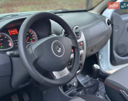 Белый Рено Дастер, объемом двигателя 1.6 л и пробегом 138 тыс. км за 8499 $, фото 12 на Automoto.ua