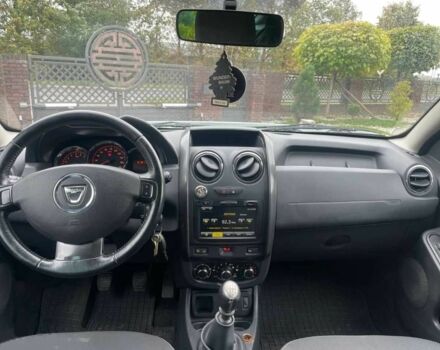 Белый Рено Дастер, объемом двигателя 1.5 л и пробегом 160 тыс. км за 8600 $, фото 4 на Automoto.ua