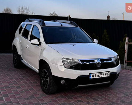 Білий Рено Дастер, об'ємом двигуна 1.6 л та пробігом 125 тис. км за 9999 $, фото 6 на Automoto.ua