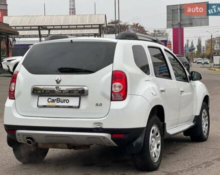 Белый Рено Дастер, объемом двигателя 2 л и пробегом 93 тыс. км за 9600 $, фото 11 на Automoto.ua