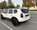 Белый Рено Дастер, объемом двигателя 1.6 л и пробегом 142 тыс. км за 11000 $, фото 4 на Automoto.ua