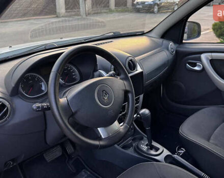 Білий Рено Дастер, об'ємом двигуна 1.6 л та пробігом 125 тис. км за 9999 $, фото 15 на Automoto.ua